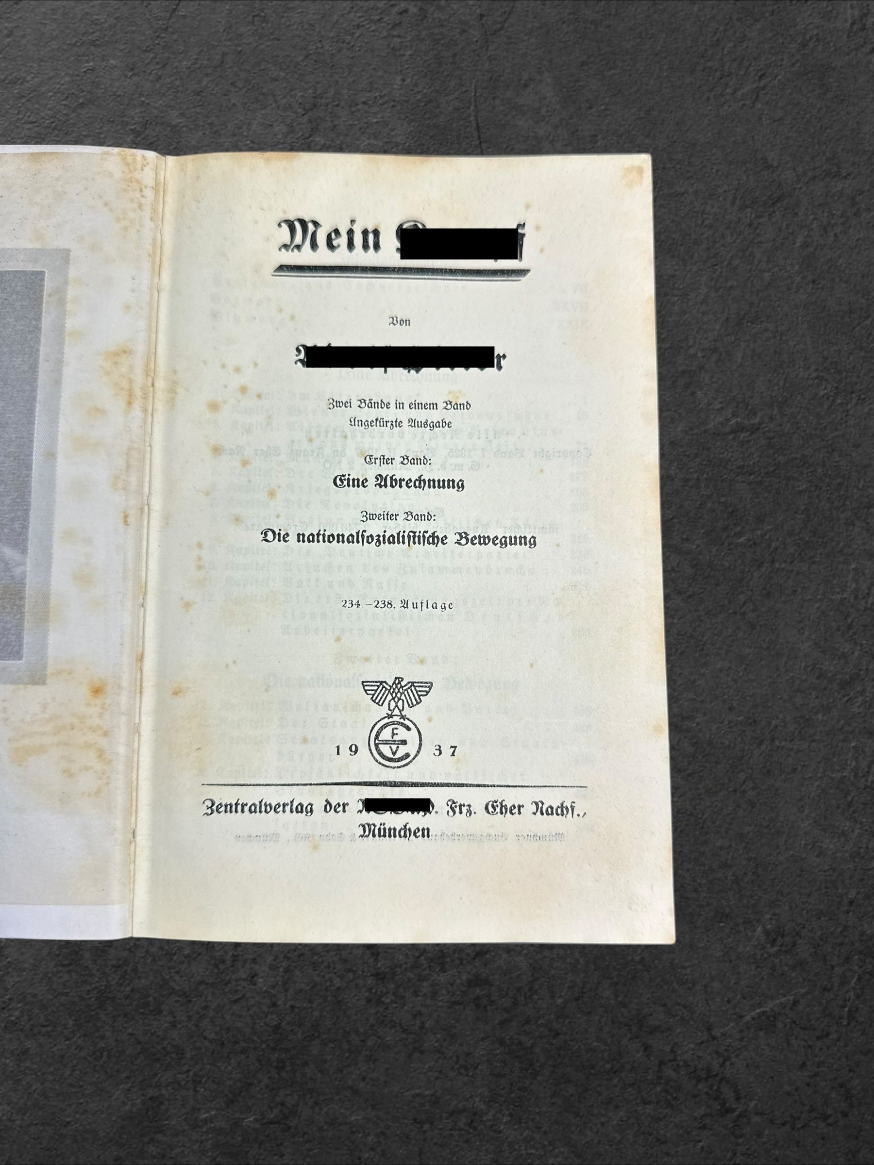Buch "Mein Kampf" Hochzeitsausgabe