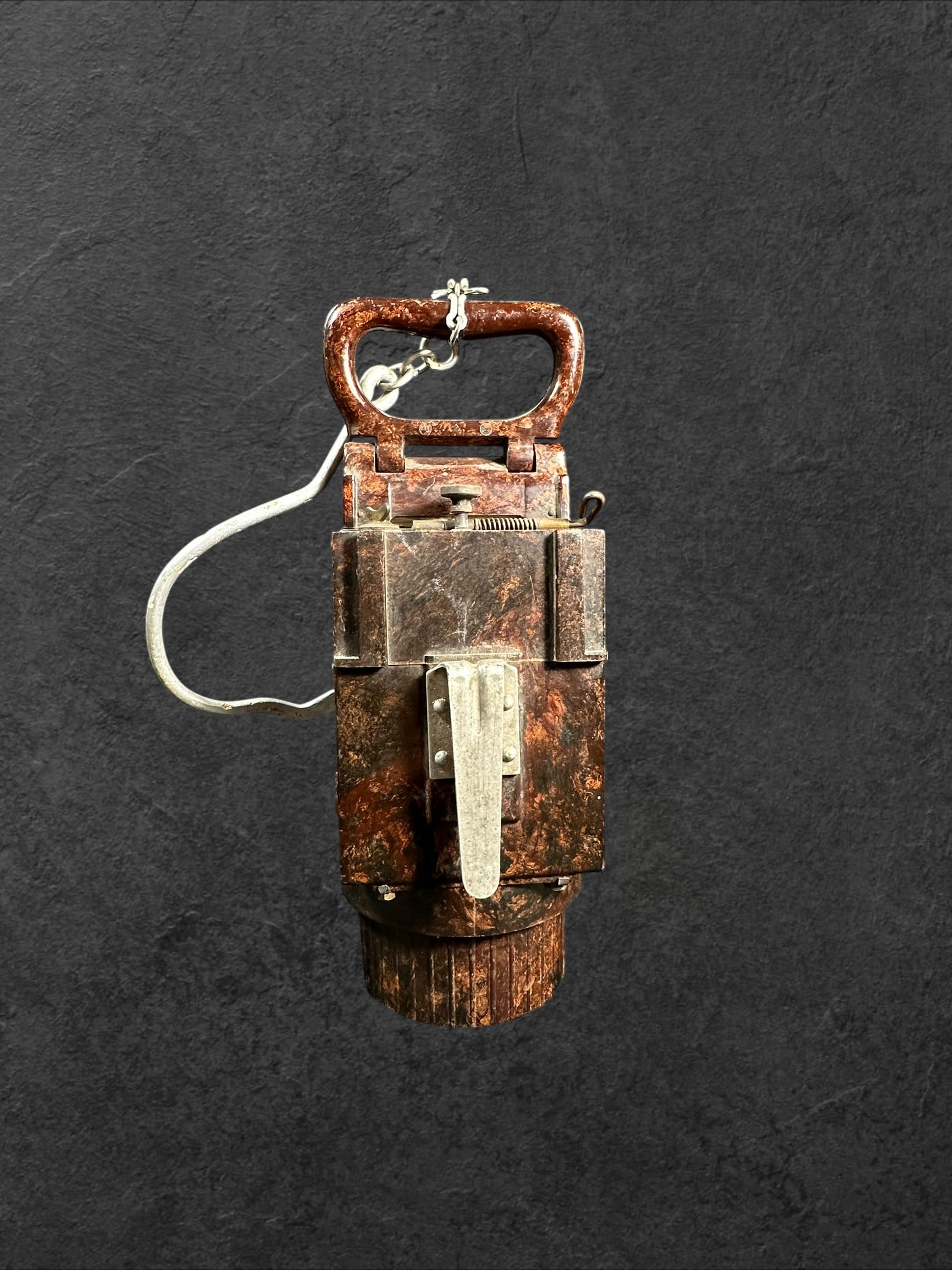 Einheitslaterne der Wehrmacht mit Baumhaken