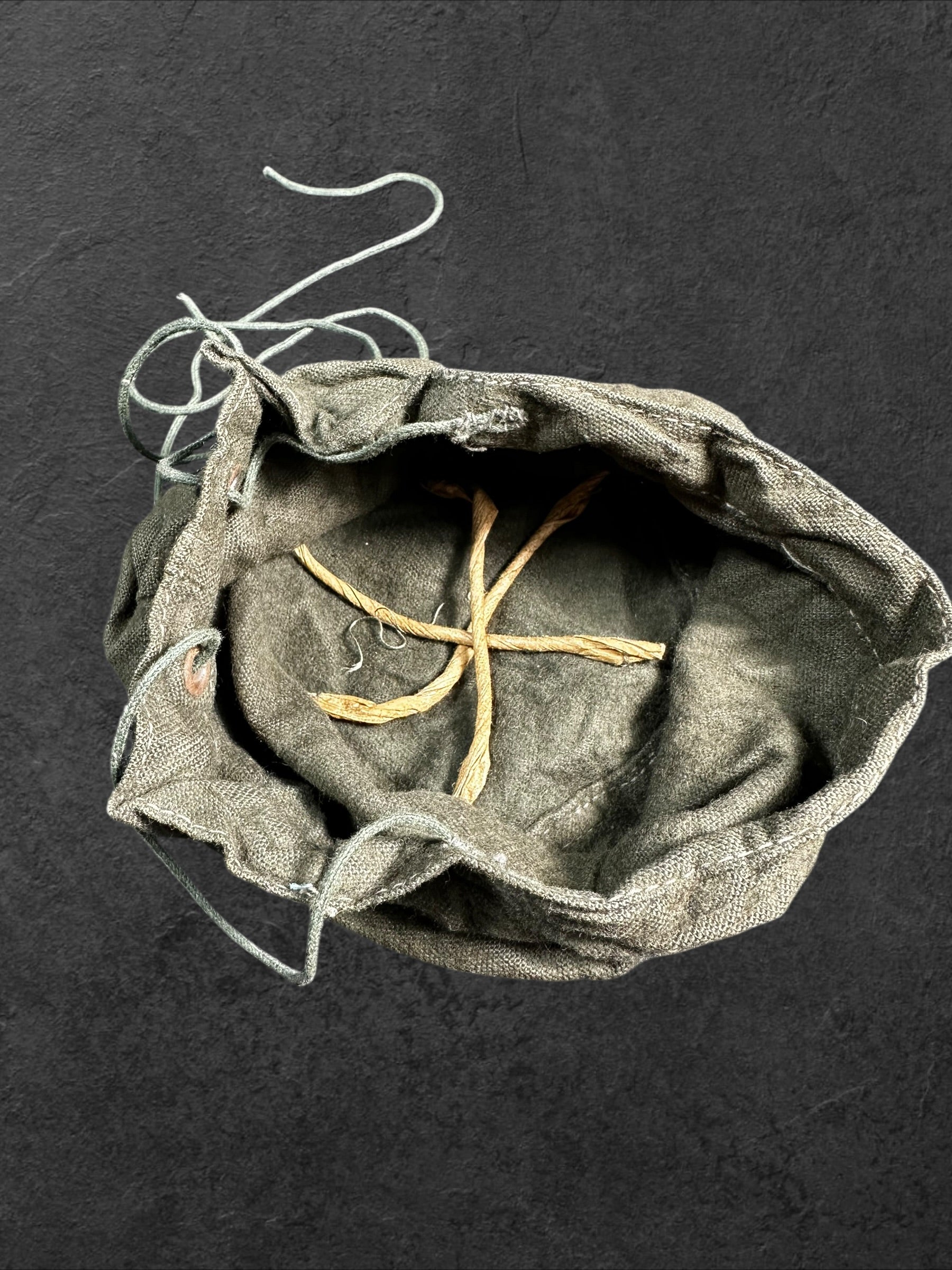 Transporthülle für den Filter zur Pferdegasmaske 41