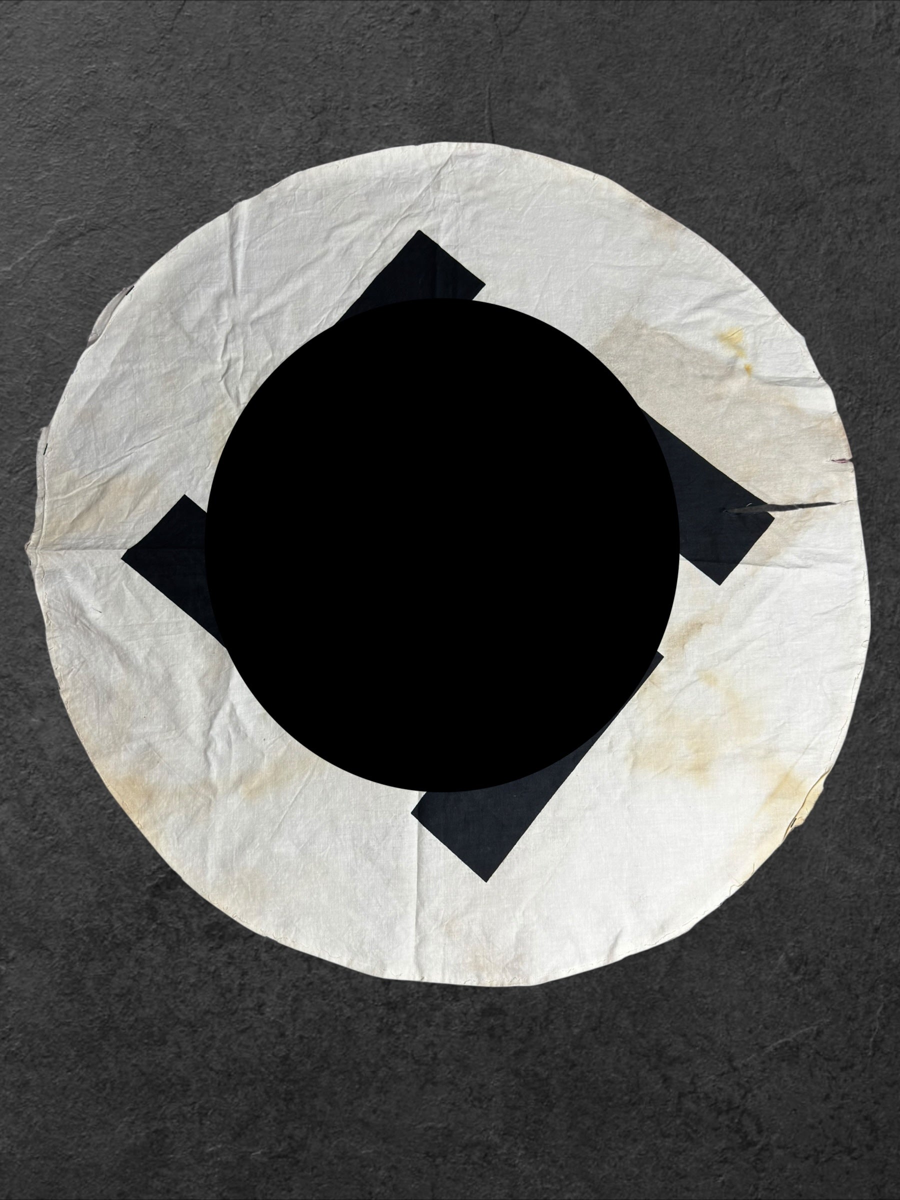 HK für das rote Fahnentuch