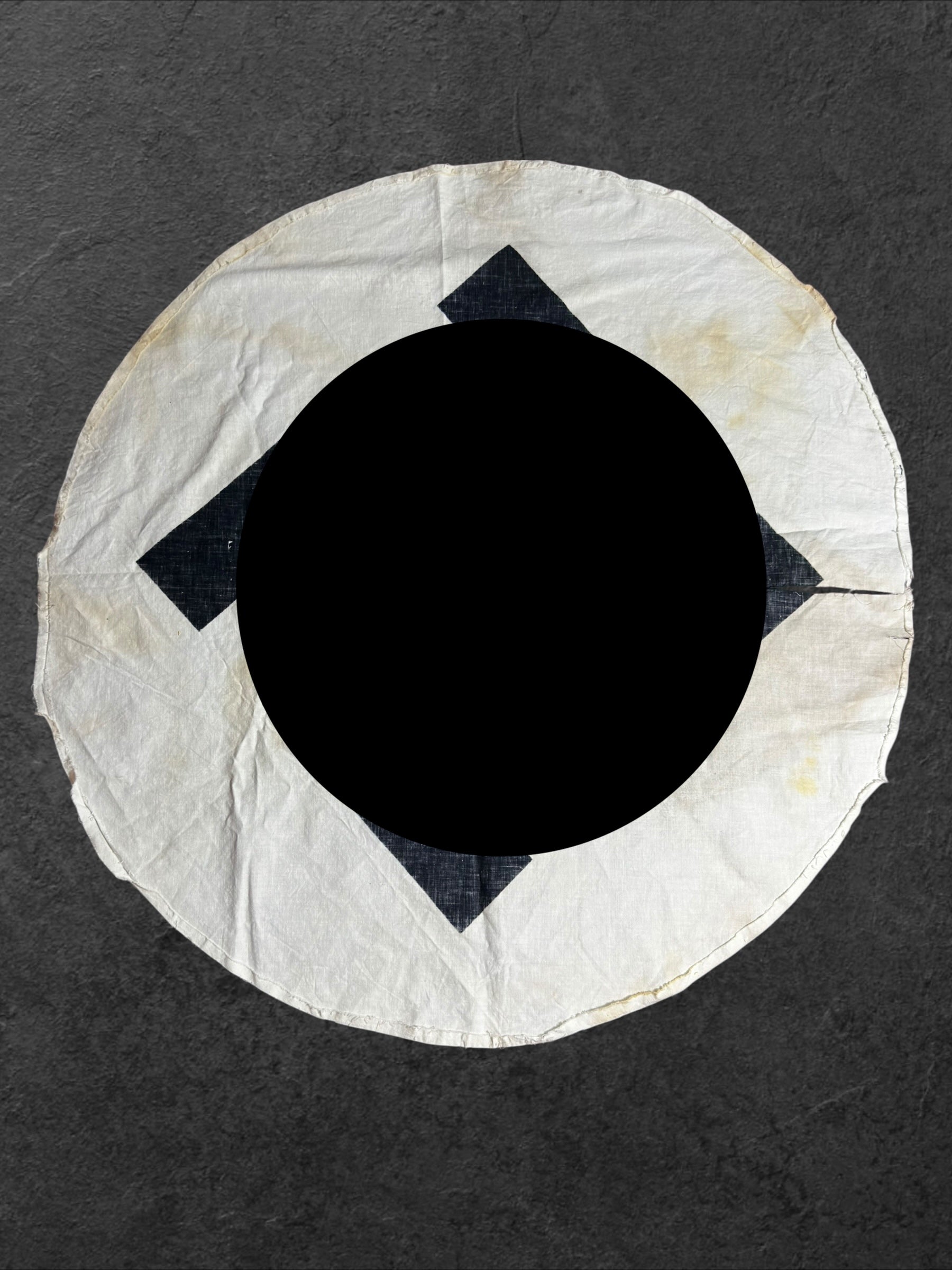 HK für das rote Fahnentuch