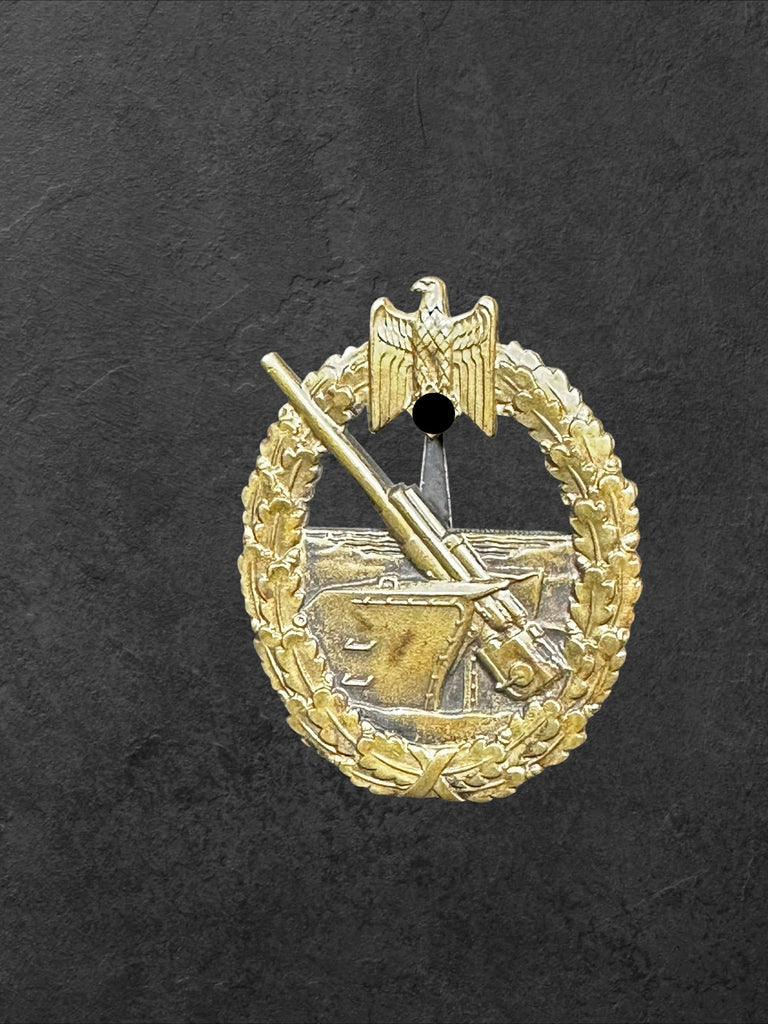 Kriegsabzeichen der Marine-Artillerie, Juncker