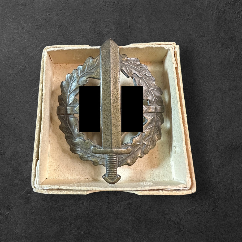 SA Sportabzeichen in bronze mit Verkaufsschachtel