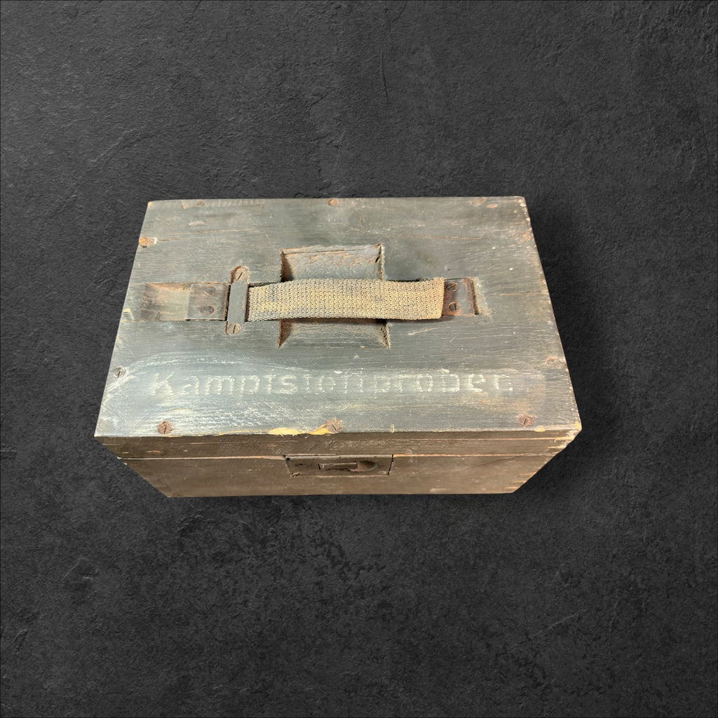 Behäter für Kampfstoffproben