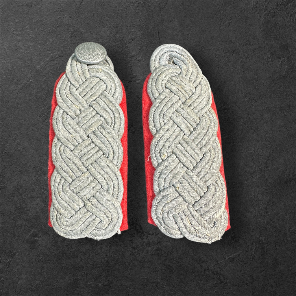 Schulterstücke für einen Major der Artillerie