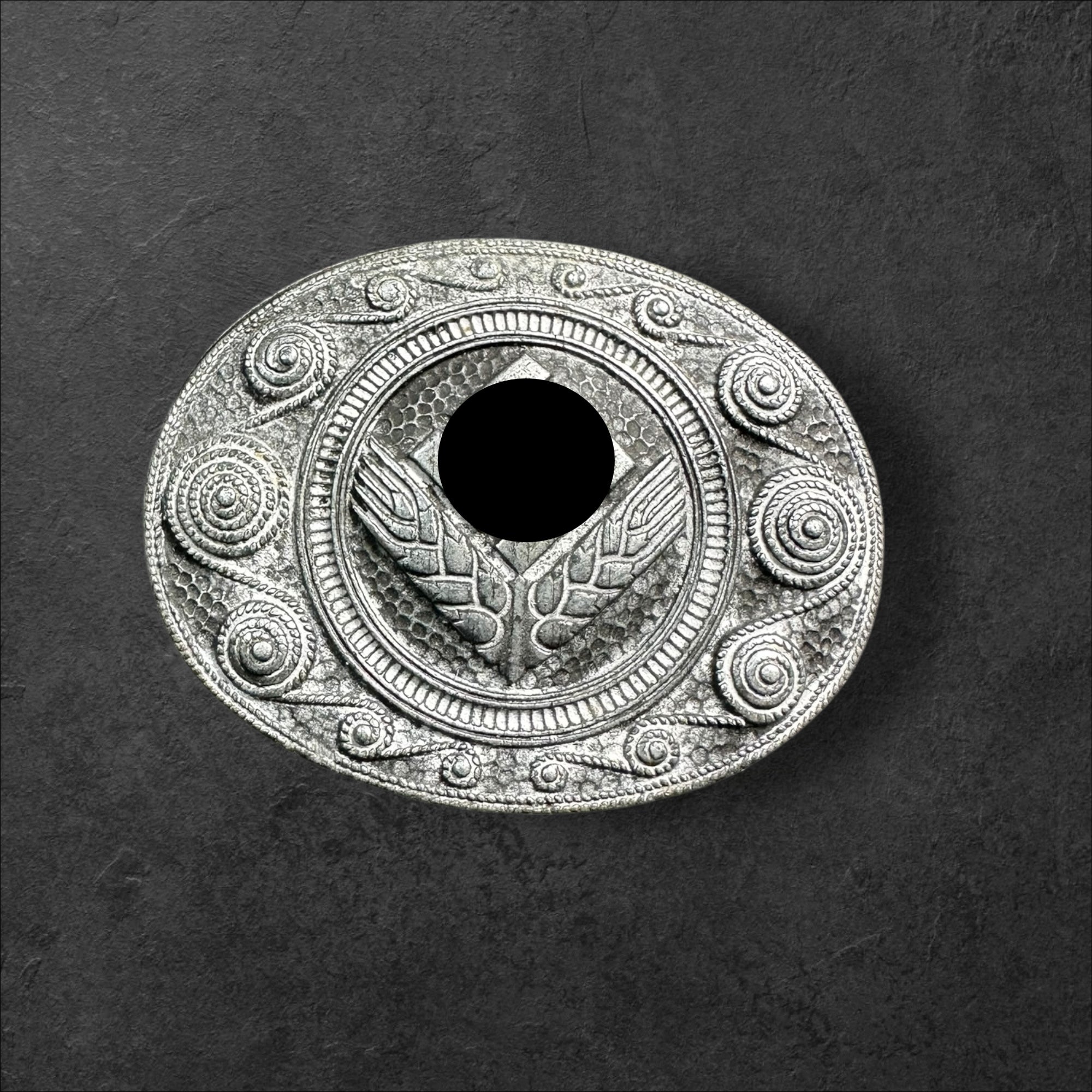 Brosche RAD weibliche Jugend Reichsarbeitsdienst (RAD/wJ)